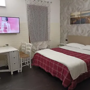 https://appartamento-lago-di-garda-ponti-sul-mincio.it-lombardy.com